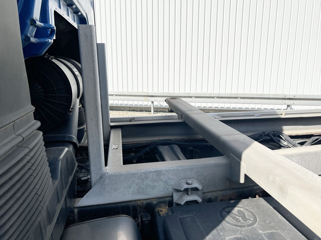 Kamion za prevoz kontejnera/ Kamion sa promenjivim sandukom MAN TGX 18.400 4X2 LL TGX 18.400 4X2 LL, Fahrschulausstattung, XLX-Fahrerhaus: slika 14