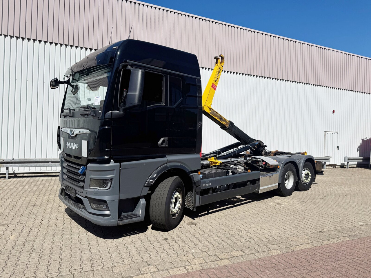MAN TGX 26.510 6X2-4 BL TGX 26.510 6X2-4 BL, Lenk-/Liftachse, Funk - Kamion sa hidrauličnom kukom: slika 1 MAN TGX 26.510 6X2-4 BL TGX 26.510 6X2-4 BL, Lenk-/Liftachse, Funk - Kamion sa hidrauličnom kukom: slika 1