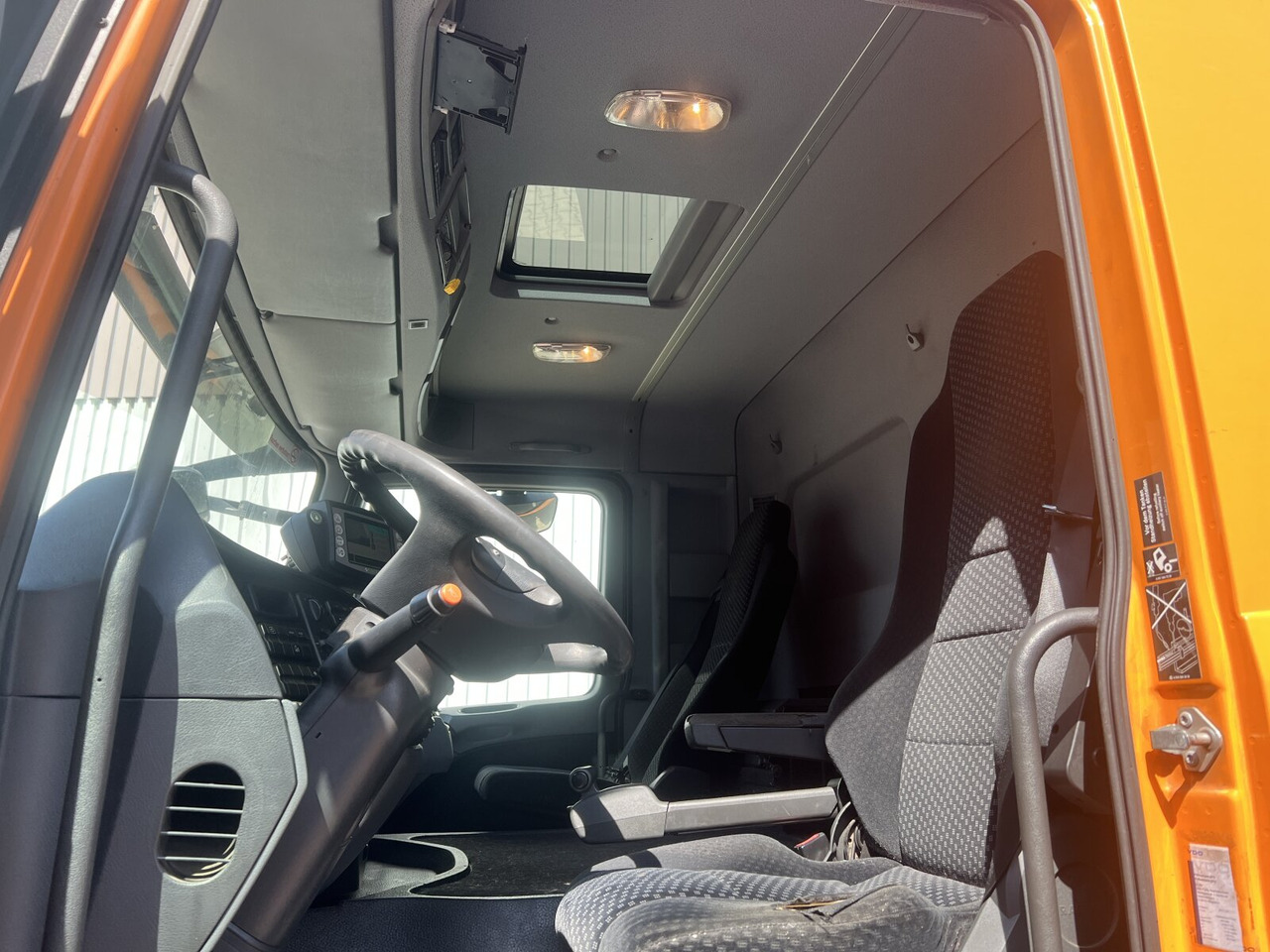 Mercedes-Benz Actros 2641/48 L 6x4 Actros 2641/48 L 6x4, Seilabroller, Haller Lotos, Zöller Schüttung - Kamion za smeće: slika 5 Mercedes-Benz Actros 2641/48 L 6x4 Actros 2641/48 L 6x4, Seilabroller, Haller Lotos, Zöller Schüttung - Kamion za smeće: slika 5