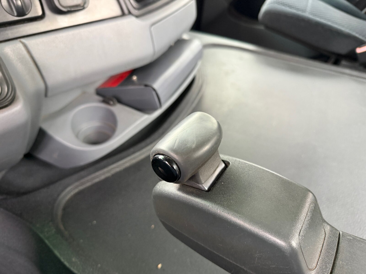 Mercedes-Benz Actros 2641 6x4 Actros 2641 6x4 - Kamion sa hidrauličnom kukom: slika 4 Mercedes-Benz Actros 2641 6x4 Actros 2641 6x4 - Kamion sa hidrauličnom kukom: slika 4