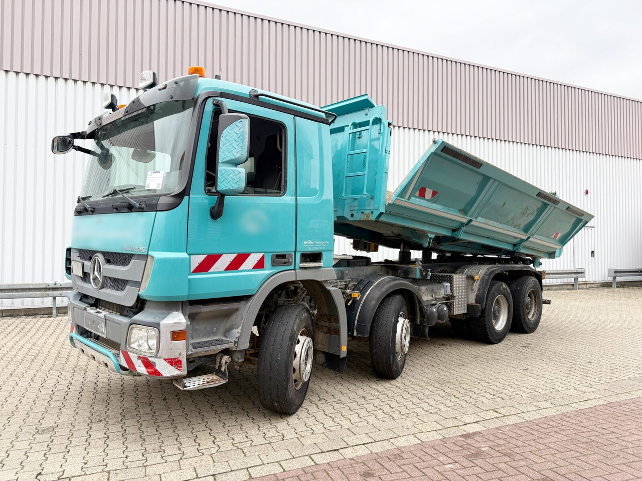 Mercedes-Benz Actros 3241 K 8x4/4 Actros 3241 K 8x4/4, Bordmatik - Istovarivač: slika 1 Mercedes-Benz Actros 3241 K 8x4/4 Actros 3241 K 8x4/4, Bordmatik - Istovarivač: slika 1