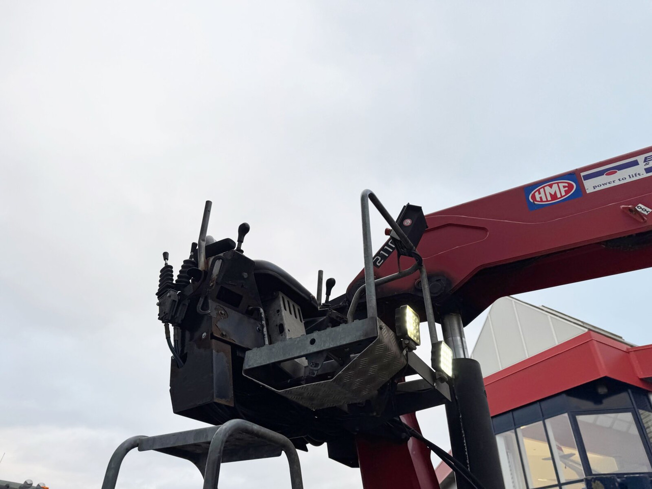 Mercedes-Benz Antos 2540 L 6x2 Antos 2540 L 6x2, Lenkachse, HMF 2110-L3 Heckkran - Kamion sa dizalicom, Kamion sa tovarnim sandukom: slika 2 Mercedes-Benz Antos 2540 L 6x2 Antos 2540 L 6x2, Lenkachse, HMF 2110-L3 Heckkran - Kamion sa dizalicom, Kamion sa tovarnim sandukom: slika 2