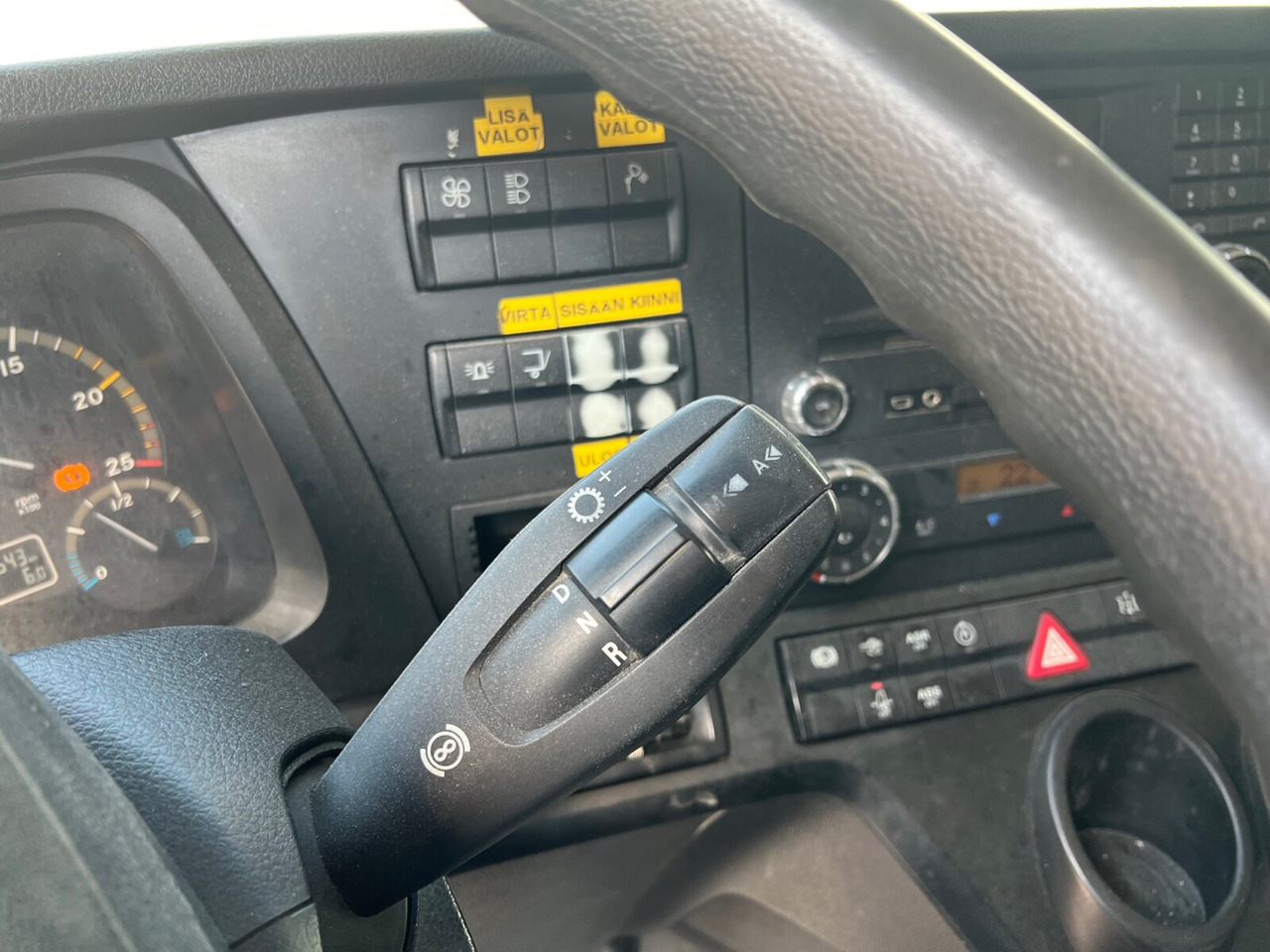 Mercedes-Benz Arocs 2642/45 K 6x4 Arocs 2642/45 K 6x4/33 , Retarder, Motorabtrieb - Kamion sa hidrauličnom kukom: slika 5 Mercedes-Benz Arocs 2642/45 K 6x4 Arocs 2642/45 K 6x4/33 , Retarder, Motorabtrieb - Kamion sa hidrauličnom kukom: slika 5