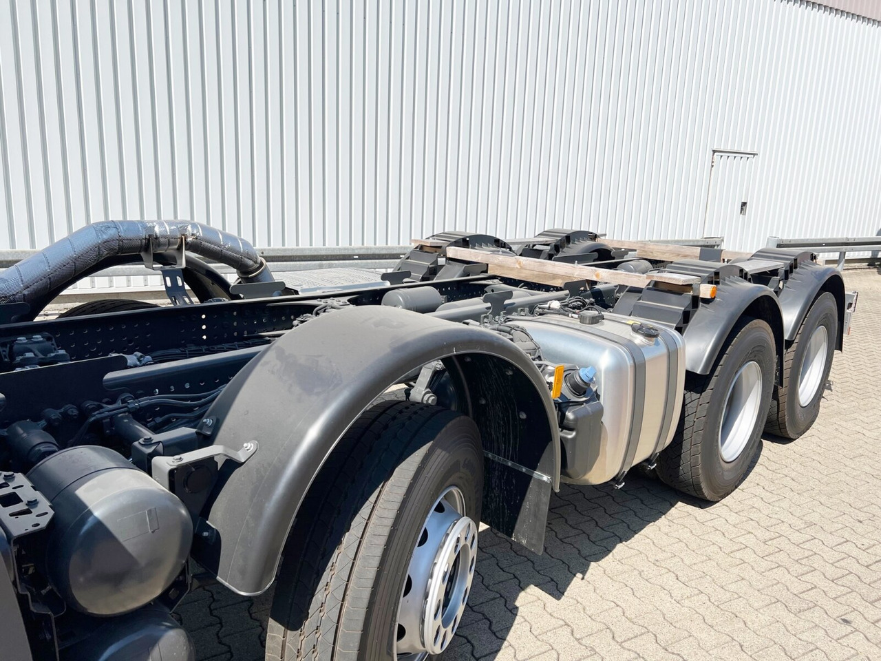 Mercedes-Benz Arocs 3240 8x4 Arocs 3240 8x4, 9/10m³ Mischer - Mikser za beton: slika 3 Mercedes-Benz Arocs 3240 8x4 Arocs 3240 8x4, 9/10m³ Mischer - Mikser za beton: slika 3