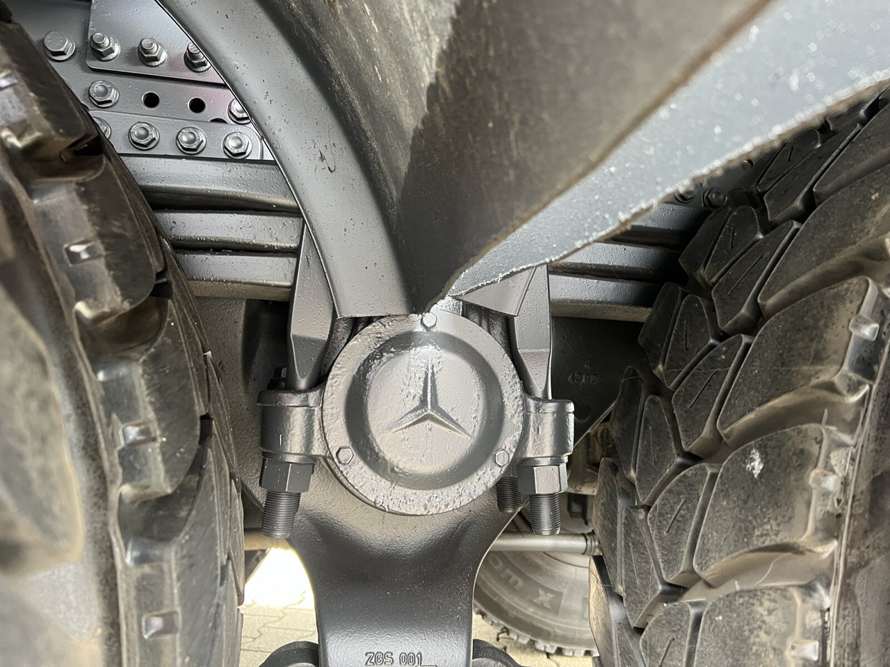 Mercedes-Benz Arocs 3243 K 8x4 Arocs 3243 K 8x4, Ressenig Thermo Alukipper 3-S - Istovarivač: slika 4 Mercedes-Benz Arocs 3243 K 8x4 Arocs 3243 K 8x4, Ressenig Thermo Alukipper 3-S - Istovarivač: slika 4