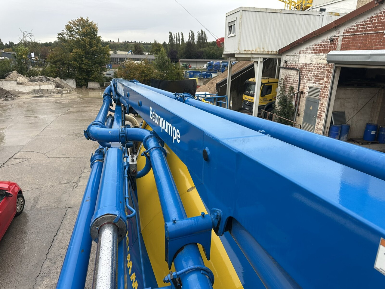 Mercedes-Benz Arocs 3246 B 8x4 Stetter Mischer 7m³, Pumpe 25m Arocs 3246 B 8x4 Stetter Mischer 7m³, Pumpe 25m - Mikser za beton: slika 2 Mercedes-Benz Arocs 3246 B 8x4 Stetter Mischer 7m³, Pumpe 25m Arocs 3246 B 8x4 Stetter Mischer 7m³, Pumpe 25m - Mikser za beton: slika 2