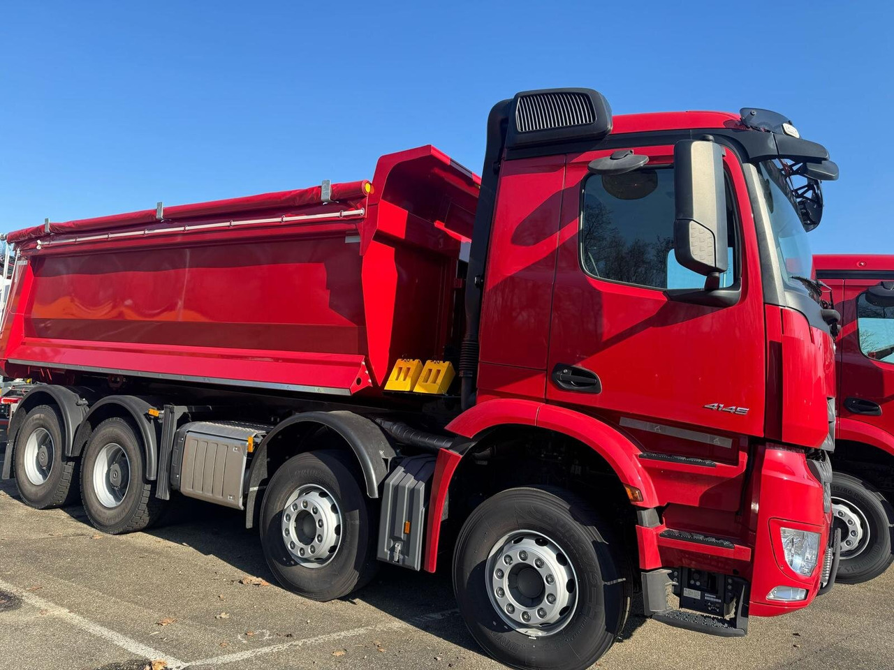 Mercedes-Benz Arocs 4145 K 8x4/4 Arocs 4145 K 8x4/4, Grounder, MultimediaCockpit, Navi, Stahlmulde ca. 16m³ - Kiper: slika 3 Mercedes-Benz Arocs 4145 K 8x4/4 Arocs 4145 K 8x4/4, Grounder, MultimediaCockpit, Navi, Stahlmulde ca. 16m³ - Kiper: slika 3