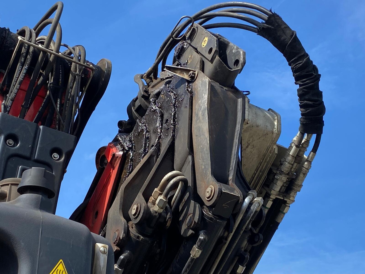 Mercedes-Benz Arocs 4151 K 8x4 Arocs 4151 K 8x4, Fassi Heckkran F 365 RA. 2.26 E Dynamic Funk - Kamion sa dizalicom, Kamion sa tovarnim sandukom: slika 2 Mercedes-Benz Arocs 4151 K 8x4 Arocs 4151 K 8x4, Fassi Heckkran F 365 RA. 2.26 E Dynamic Funk - Kamion sa dizalicom, Kamion sa tovarnim sandukom: slika 2