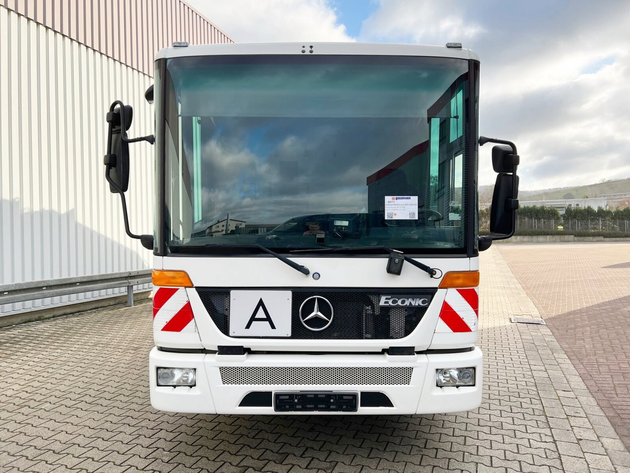 Kamion za smeće za prevoz smeća Mercedes-Benz Econic 2633 L/NLA 6x2/4 Econic 2633 L/NLA 6x2/4, Lenkachse, Sperrmüllwagen ca. 23,9m³: slika 8 Kamion za smeće za prevoz smeća Mercedes-Benz Econic 2633 L/NLA 6x2/4 Econic 2633 L/NLA 6x2/4, Lenkachse, Sperrmüllwagen ca. 23,9m³: slika 8