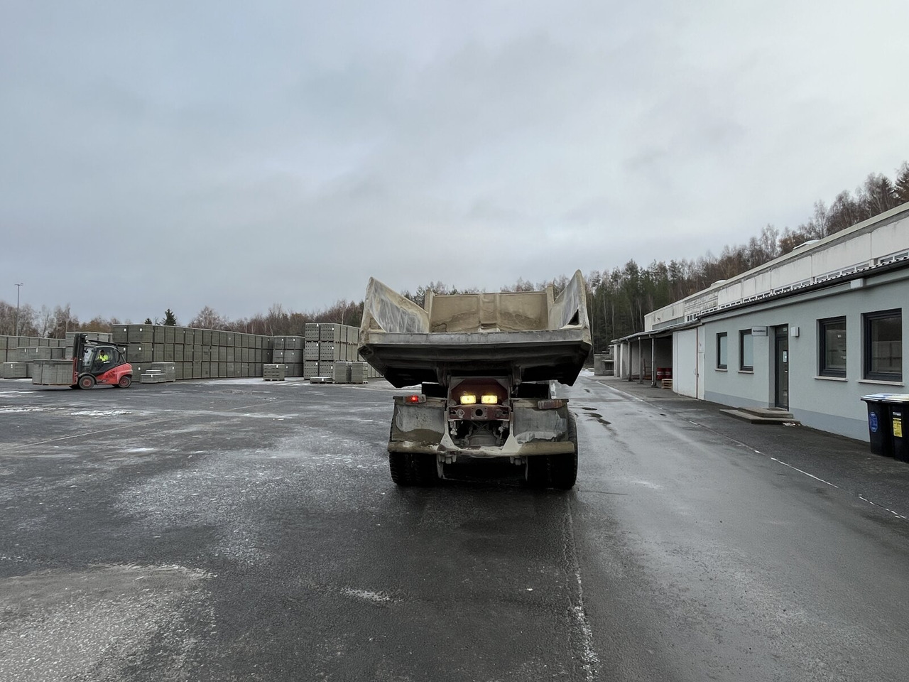 Mercedes-Benz NG 2628 K 6x4 NG 2628 K 6x4, V8, MEILLER Stahlmulde ca. 10³ - Kiper: slika 5 Mercedes-Benz NG 2628 K 6x4 NG 2628 K 6x4, V8, MEILLER Stahlmulde ca. 10³ - Kiper: slika 5