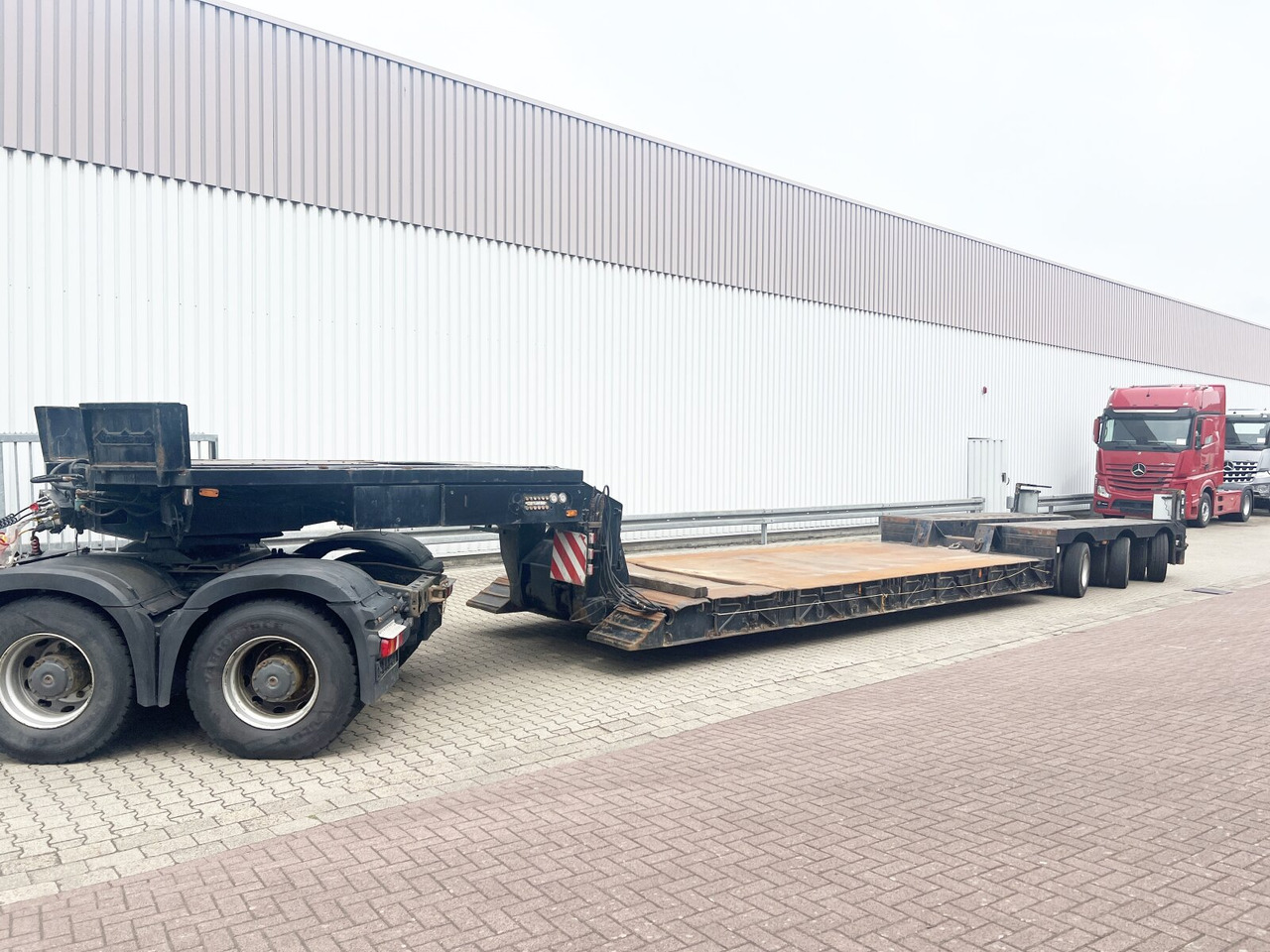 Nooteboom Euro-54-03 Euro-54-03, Schwanenhals abfahrbar, Hydr. Zwangsgelenkt - Niska poluprikolica za prevoz: slika 1 Nooteboom Euro-54-03 Euro-54-03, Schwanenhals abfahrbar, Hydr. Zwangsgelenkt - Niska poluprikolica za prevoz: slika 1