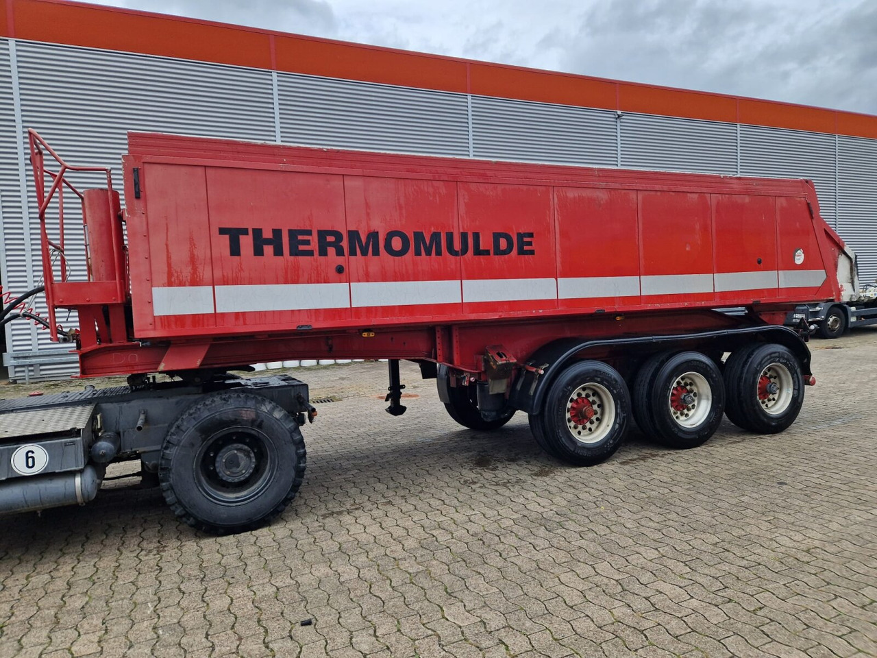 Lizing Meierling MSK 24 MSK 24 Voll-Alu Iso-Kastenmulde, ca. 25m³, 2x vorhanden Meierling MSK 24 MSK 24 Voll-Alu Iso-Kastenmulde, ca. 25m³, 2x vorhanden: slika 10