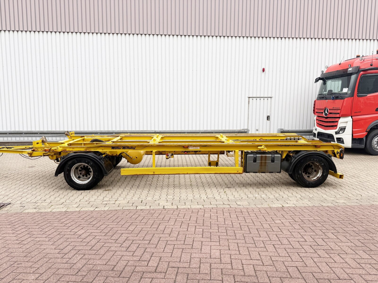 RA-T-Kombi 18,0 RA-T-Kombi 18,0 - Abrol/ Autopodizač prikolica: slika 5 RA-T-Kombi 18,0 RA-T-Kombi 18,0 - Abrol/ Autopodizač prikolica: slika 5