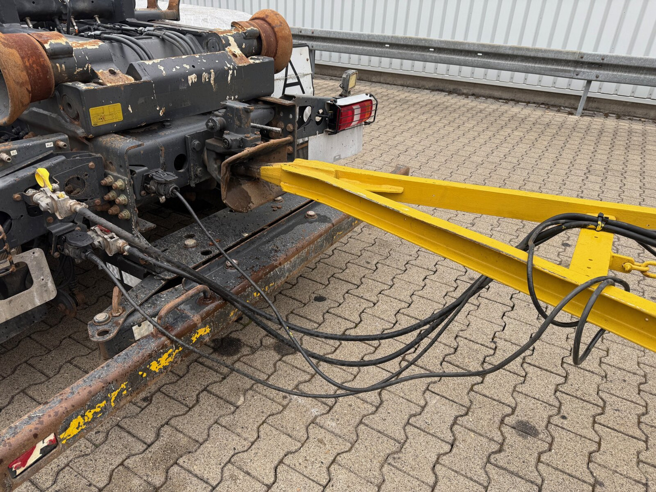 RA-T-Kombi 18,0 RA-T-Kombi 18,0 - Abrol/ Autopodizač prikolica: slika 2 RA-T-Kombi 18,0 RA-T-Kombi 18,0 - Abrol/ Autopodizač prikolica: slika 2