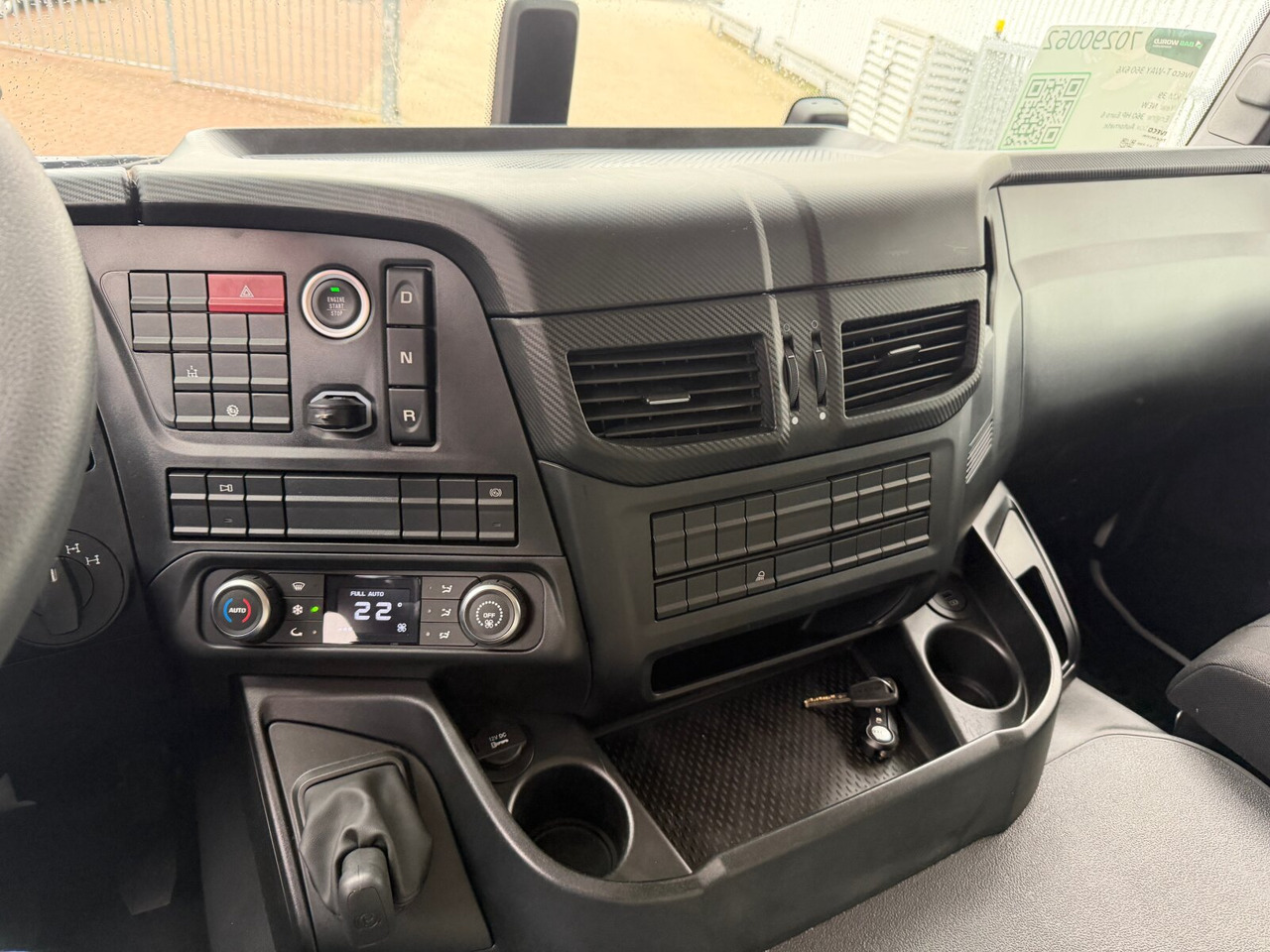 T-Way 360 6x6 T-Way 360 6x6 - Kamion sa hidrauličnom kukom: slika 3 T-Way 360 6x6 T-Way 360 6x6 - Kamion sa hidrauličnom kukom: slika 3