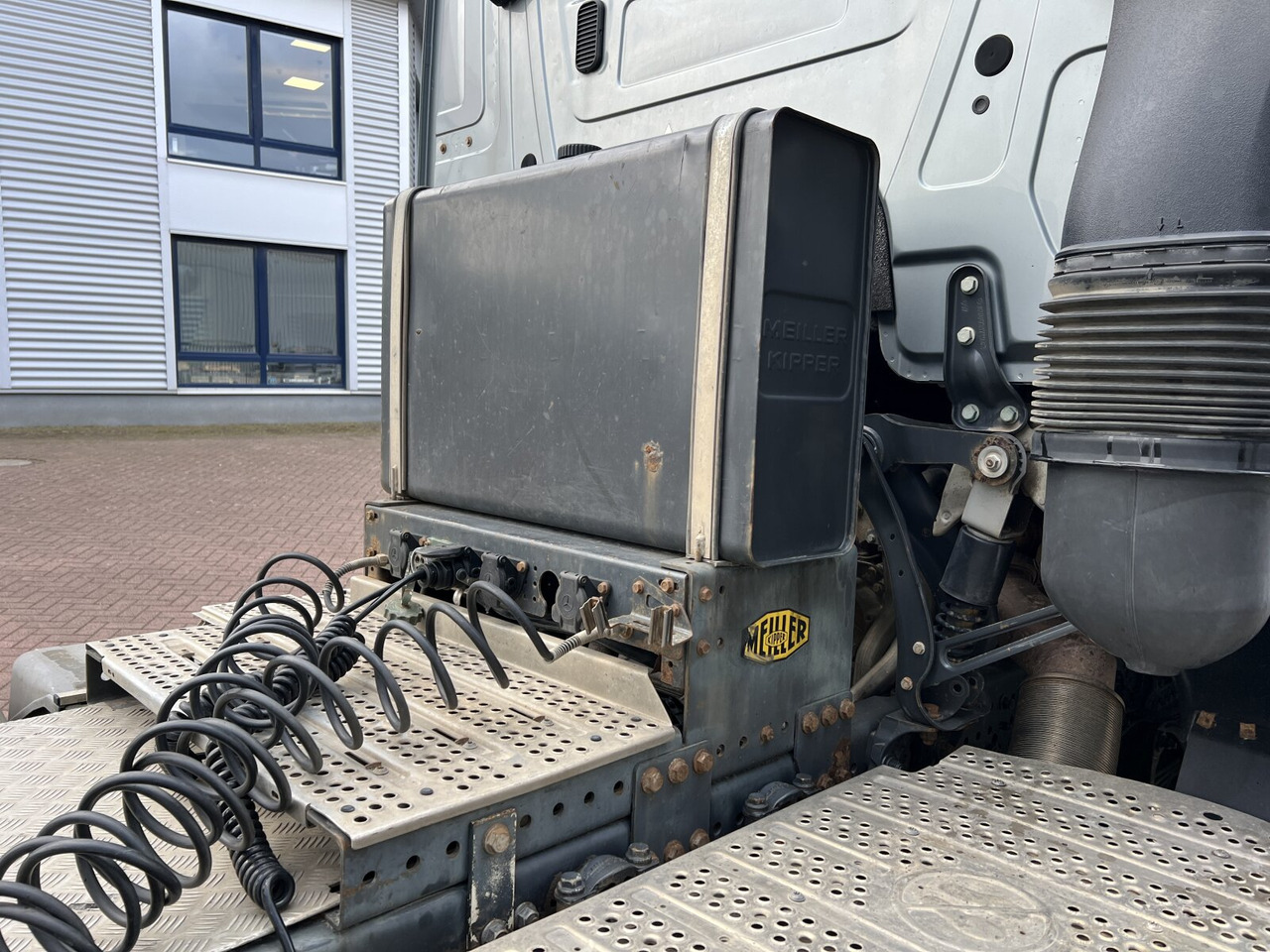 Mercedes-Benz Arocs 2651 LS 6x4 Arocs 2651 LS 6x4, Retarder, StreamSpace, Hydraulik - Tegljač: slika 4 Mercedes-Benz Arocs 2651 LS 6x4 Arocs 2651 LS 6x4, Retarder, StreamSpace, Hydraulik - Tegljač: slika 4