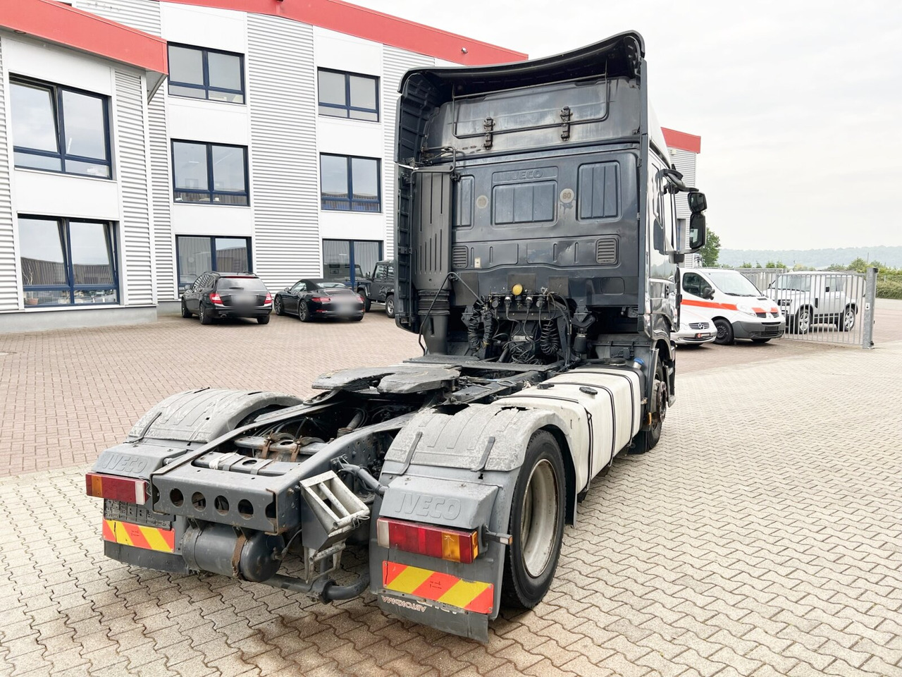 Interior photo 1:  Lizing  Stralis AS440S42 4x2 Stralis AS440S42 4x2, Retarder Stralis AS440S42 4x2 Stralis AS440S42 4x2, Retarder