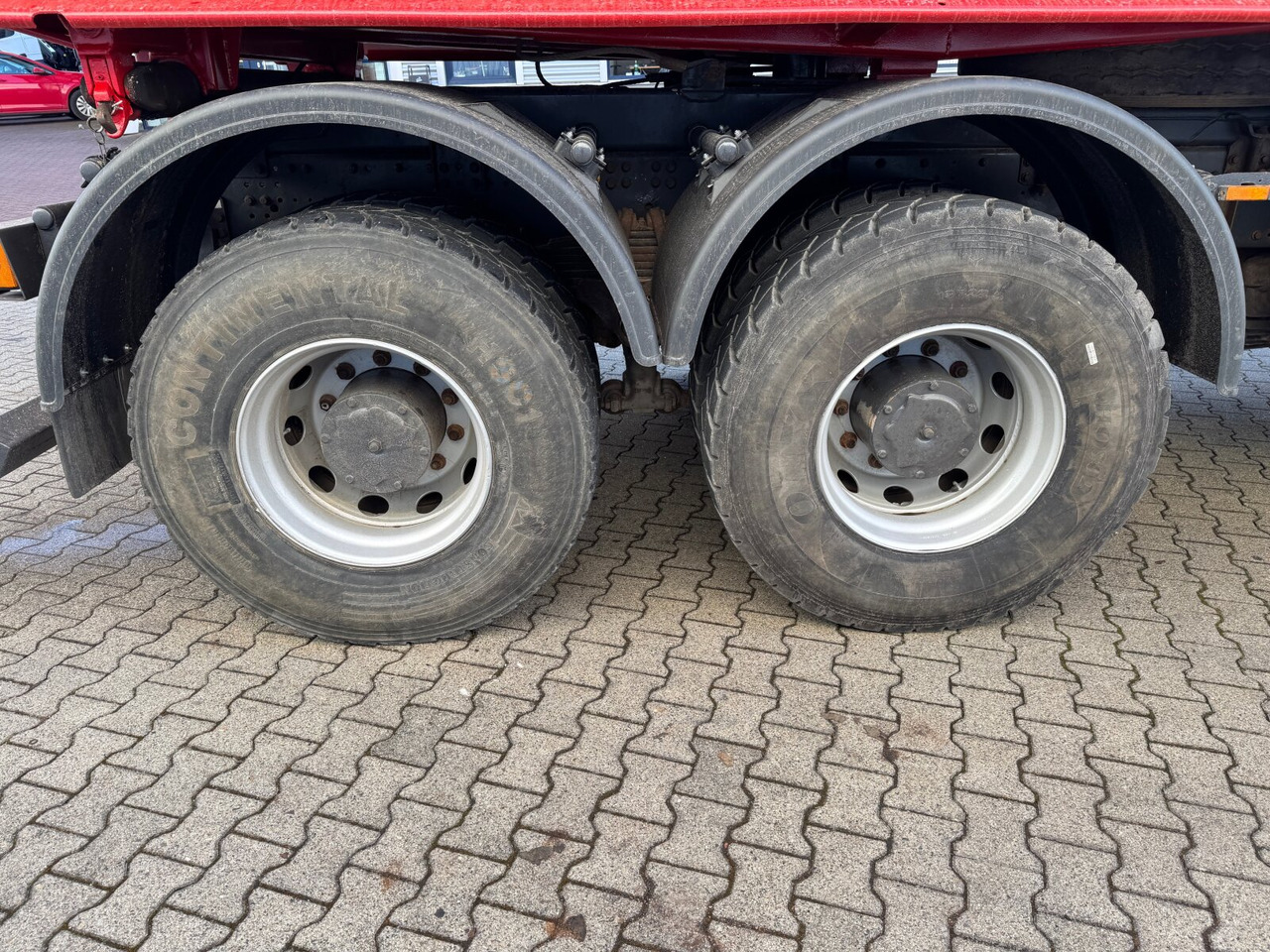 Trakker AD260T36W 6x6 Trakker AD260T36W 6x6 - Kamion sa golom šasijom i zatvorenom kabinom: slika 5 Trakker AD260T36W 6x6 Trakker AD260T36W 6x6 - Kamion sa golom šasijom i zatvorenom kabinom: slika 5
