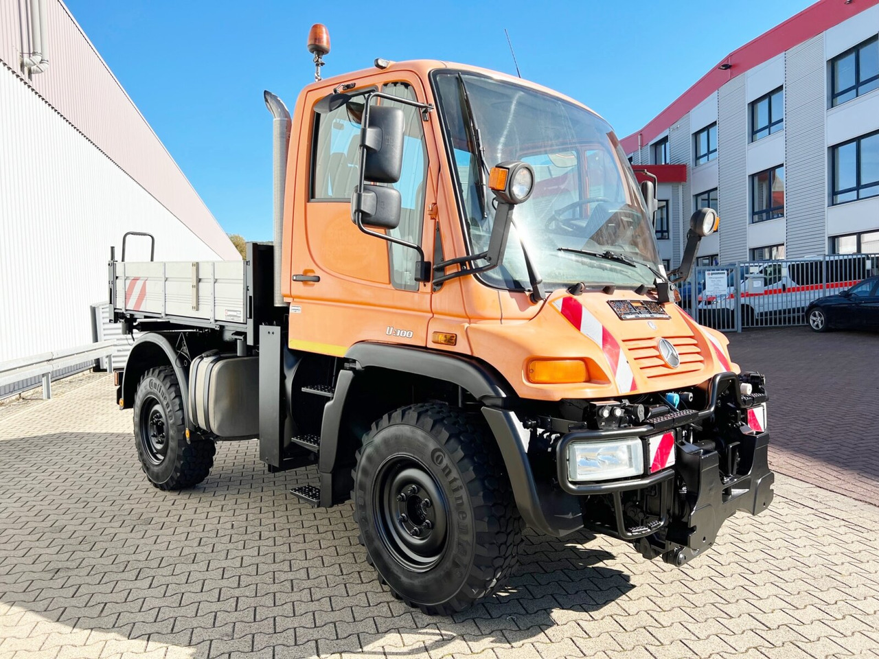 Lizing Unimog U 300 4x4 U 300 4x4, Kipper, Kommunalhydraulik, VarioPilot, Zapfwelle Unimog U 300 4x4 U 300 4x4, Kipper, Kommunalhydraulik, VarioPilot, Zapfwelle: slika 9