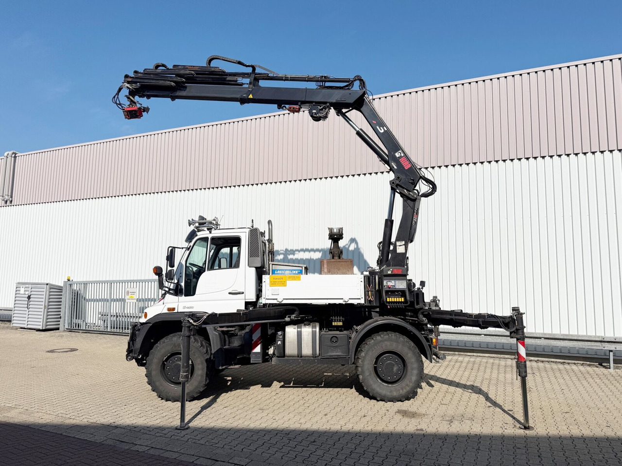 Unimog U400 4x4 U400 4x4, Frontzapfwelle, Heckkran Hiab XS 144-E4 HiDuo, Seilwinde, Funk - Autodizalica: slika 5 Unimog U400 4x4 U400 4x4, Frontzapfwelle, Heckkran Hiab XS 144-E4 HiDuo, Seilwinde, Funk - Autodizalica: slika 5