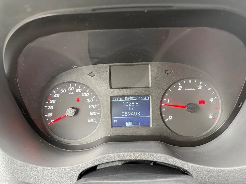 Dostavno vozilo sa zatvorenim sandukom Mercedes-Benz Sprinter 316 CDI 2.2 + AIRCO + NL VAN: slika 12
