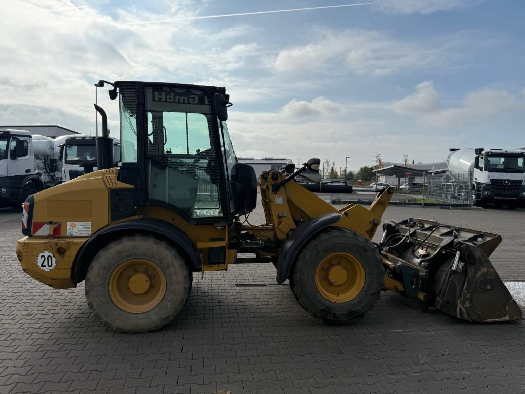CAT 908 H - Utovarivač točkaš: slika 3 CAT 908 H - Utovarivač točkaš: slika 3
