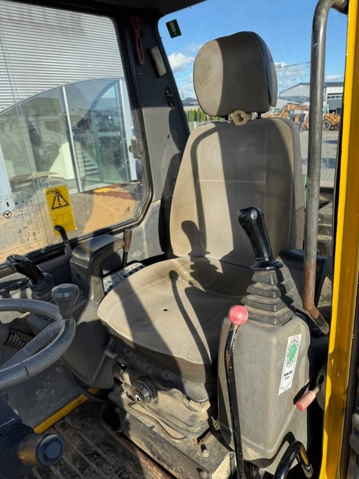 Bager točkaš Komatsu PW 110: slika 27 Bager točkaš Komatsu PW 110: slika 27