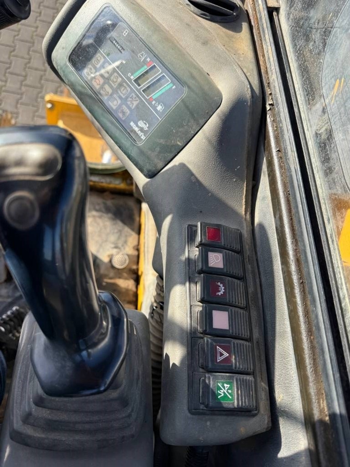 Bager točkaš Komatsu PW 110: slika 25 Bager točkaš Komatsu PW 110: slika 25