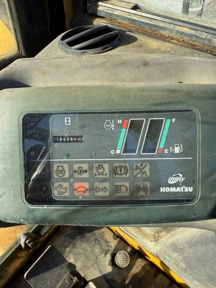 Bager točkaš Komatsu PW 110: slika 28 Bager točkaš Komatsu PW 110: slika 28