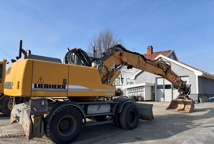 Liebherr A 914 Litronic A2-PL Tiltrotator 30Km/h - Bager točkaš: slika 3 Liebherr A 914 Litronic A2-PL Tiltrotator 30Km/h - Bager točkaš: slika 3