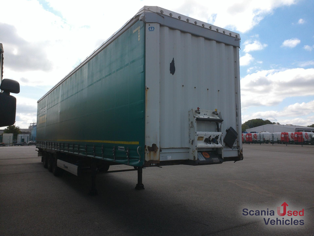 KRONE SD Curtainsider/ Schiebegardine - Poluprikolica sa ceradom: slika 1 KRONE SD Curtainsider/ Schiebegardine - Poluprikolica sa ceradom: slika 1