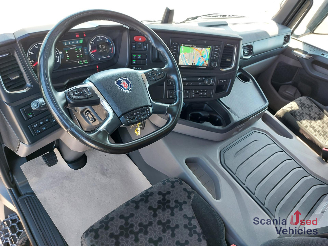 SCANIA G 410 B6x2*4NA Planen Boardwand Navi Lenk Liftachs - Kamion sa ceradom: slika 3 SCANIA G 410 B6x2*4NA Planen Boardwand Navi Lenk Liftachs - Kamion sa ceradom: slika 3