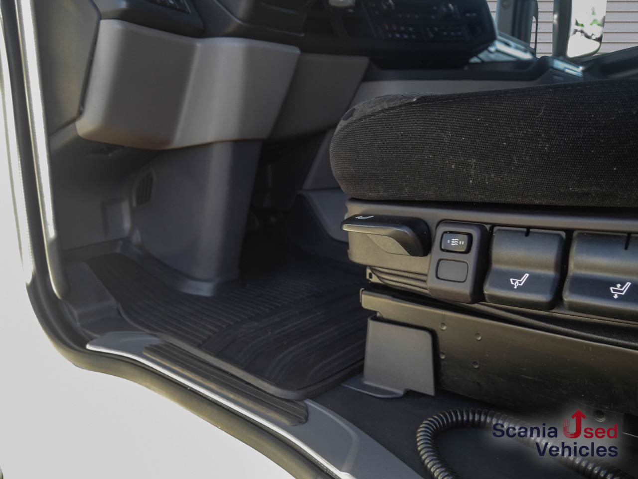 SCANIA R 460 A4x2EB - SUPER - - Tegljač: slika 4 SCANIA R 460 A4x2EB - SUPER - - Tegljač: slika 4