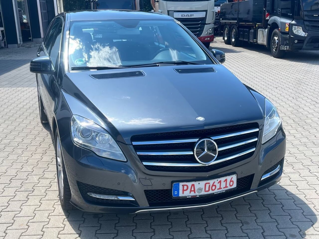 Mercedes-Benz R 350 R R 350 CDI 4Matic Sportpaket - SUV: slika 3 Mercedes-Benz R 350 R R 350 CDI 4Matic Sportpaket - SUV: slika 3