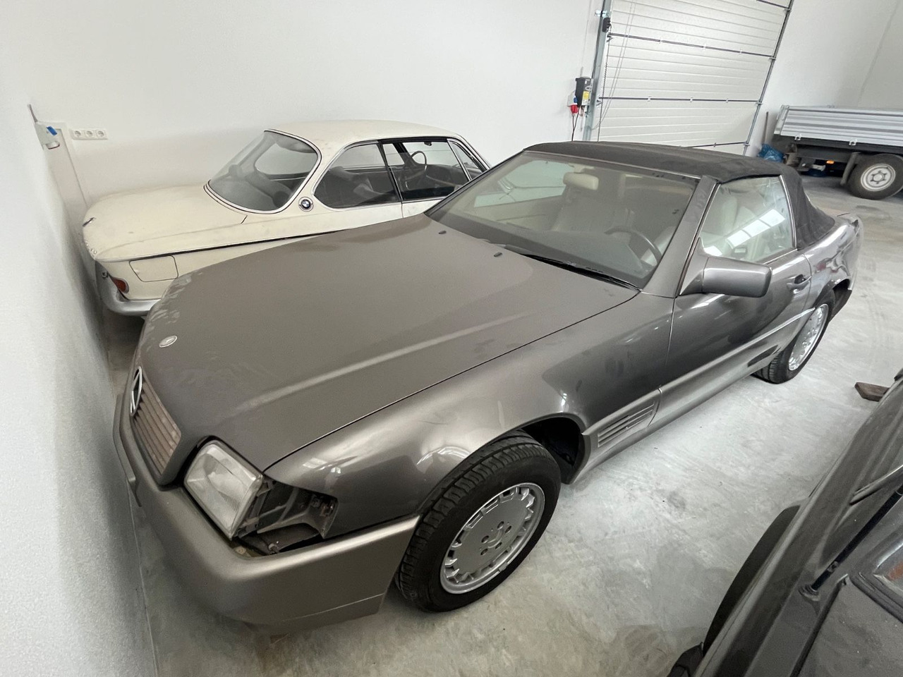 Mercedes-Benz SL 500 Deutsches Farhzeug aus 1. Hand ca. 60Tkm - Automobil: slika 1 Mercedes-Benz SL 500 Deutsches Farhzeug aus 1. Hand ca. 60Tkm - Automobil: slika 1