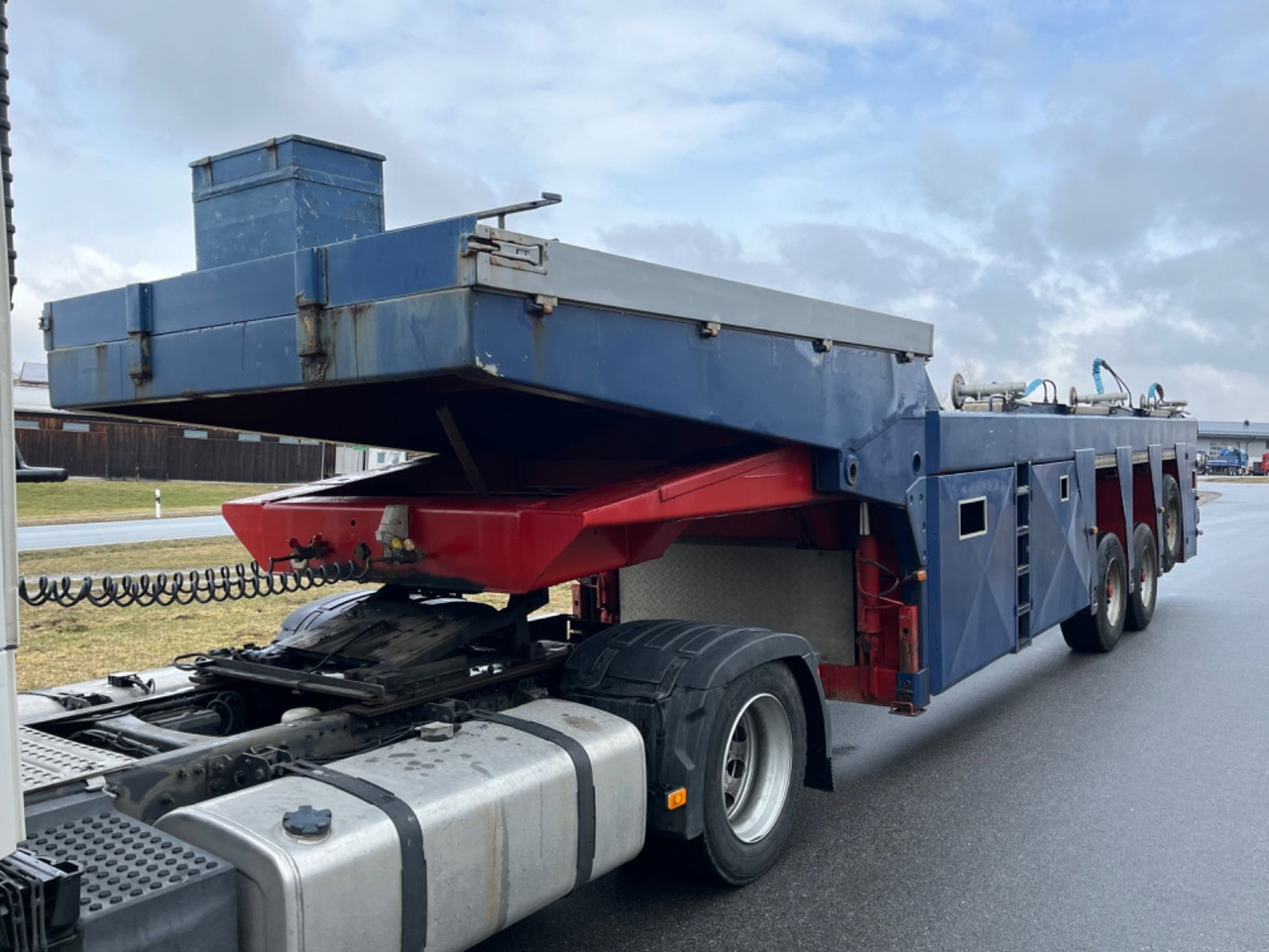 Langendorf SBT 27/32 Innenlader für Betonfertigteile Langendorf SBT 27/32 Innenlader für Betonfertigteile - Poluprikolica: slika 2 Langendorf SBT 27/32 Innenlader für Betonfertigteile Langendorf SBT 27/32 Innenlader für Betonfertigteile - Poluprikolica: slika 2
