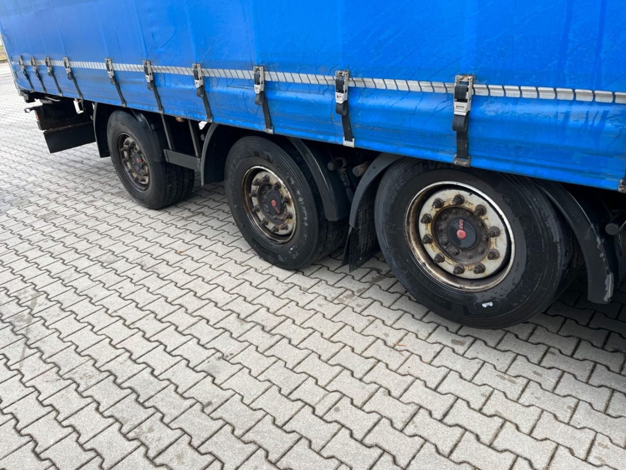 Poluprikolica sa ceradom Schwarzmüller S1 Pritsche Plane Mega Stapleraufnahme Jumbo: slika 6 Poluprikolica sa ceradom Schwarzmüller S1 Pritsche Plane Mega Stapleraufnahme Jumbo: slika 6