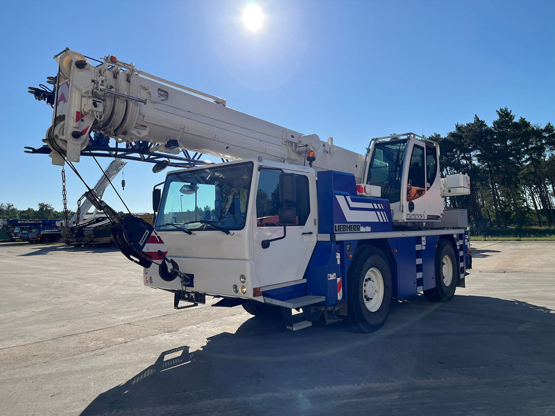 Liebherr LTM 1030-2.1 - Autodizalica: slika 1 Liebherr LTM 1030-2.1 - Autodizalica: slika 1