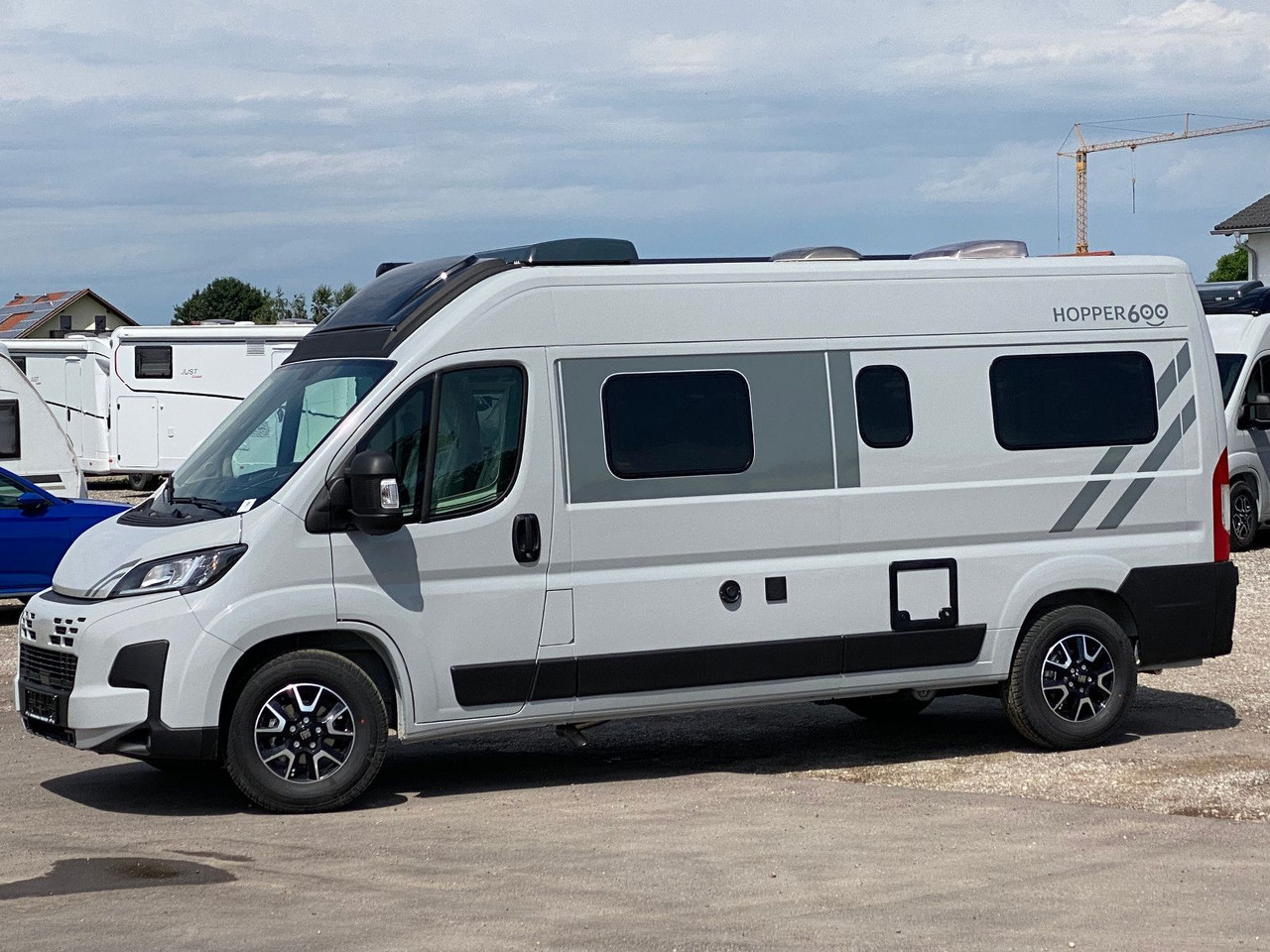 Carado CV 600 Dieselheizung,Skyroof,Autmatik, whiteLabl - Kamp kombi: slika 4 Carado CV 600 Dieselheizung,Skyroof,Autmatik, whiteLabl - Kamp kombi: slika 4