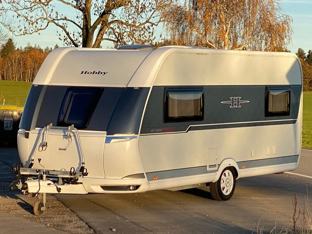 Hobby 495 UL, Einzellbetten, Mover, Vorzelt, - Kamp prikolica: slika 1 Hobby 495 UL, Einzellbetten, Mover, Vorzelt, - Kamp prikolica: slika 1