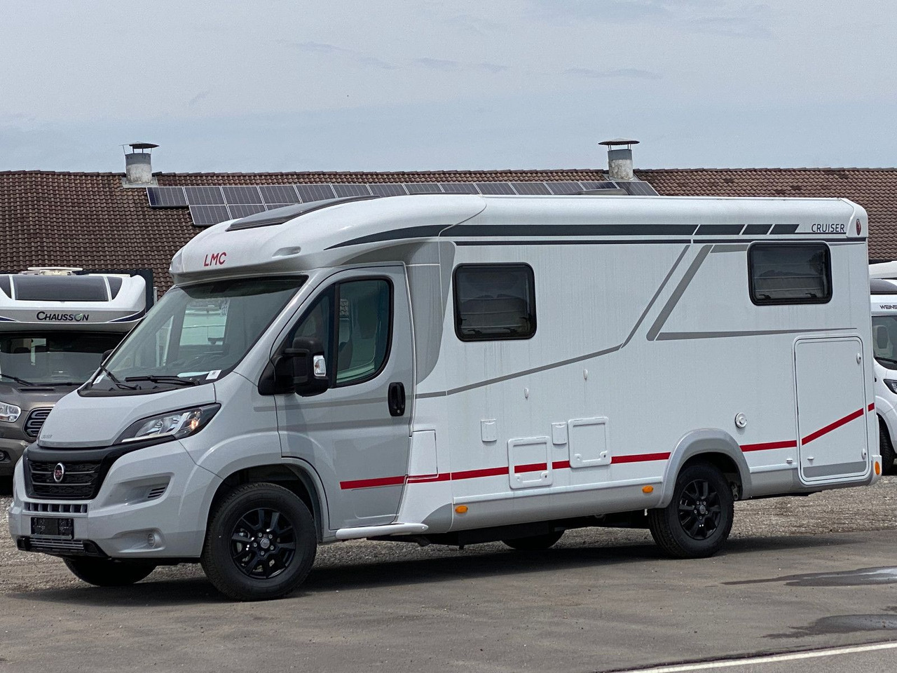LMC Cruiser V 646 G, SAT, Navi, Sondermodell,16 Zoll - Poluintegrisani kamper: slika 4 LMC Cruiser V 646 G, SAT, Navi, Sondermodell,16 Zoll - Poluintegrisani kamper: slika 4