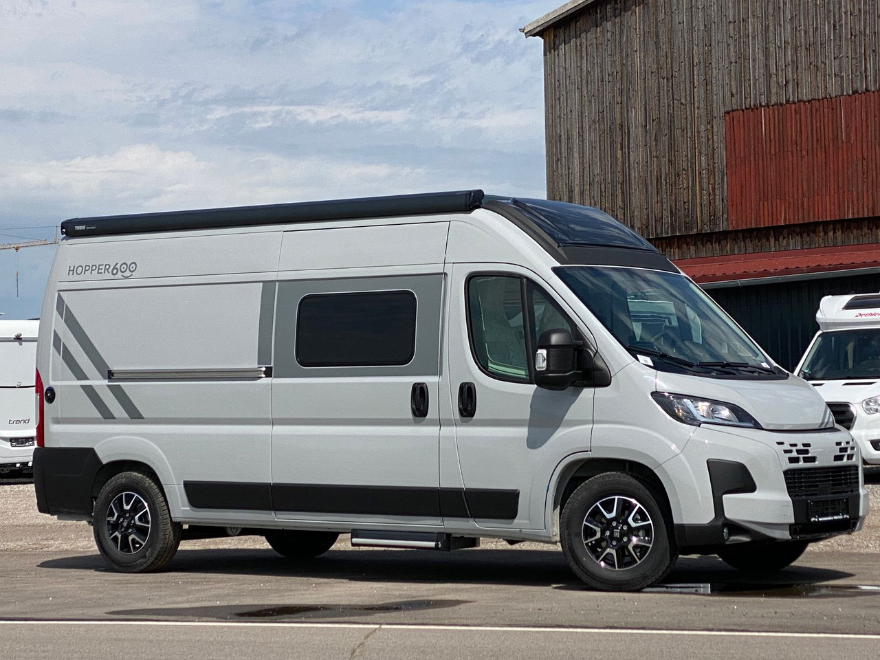 LMC INNOVAN 600 ,Dieselheizung,Modell 25 Skyroof - Kamp kombi: slika 4 LMC INNOVAN 600 ,Dieselheizung,Modell 25 Skyroof - Kamp kombi: slika 4