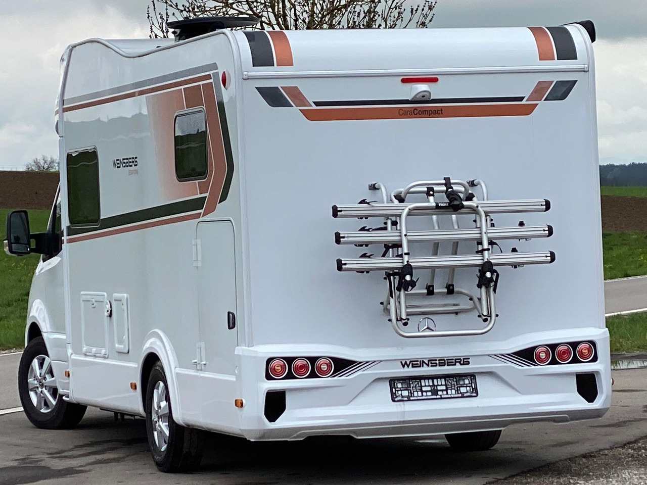 Weinsberg CaraCompact Suite 640 MEG EDITION ,Hubbett - Poluintegrisani kamper: slika 5 Weinsberg CaraCompact Suite 640 MEG EDITION ,Hubbett - Poluintegrisani kamper: slika 5