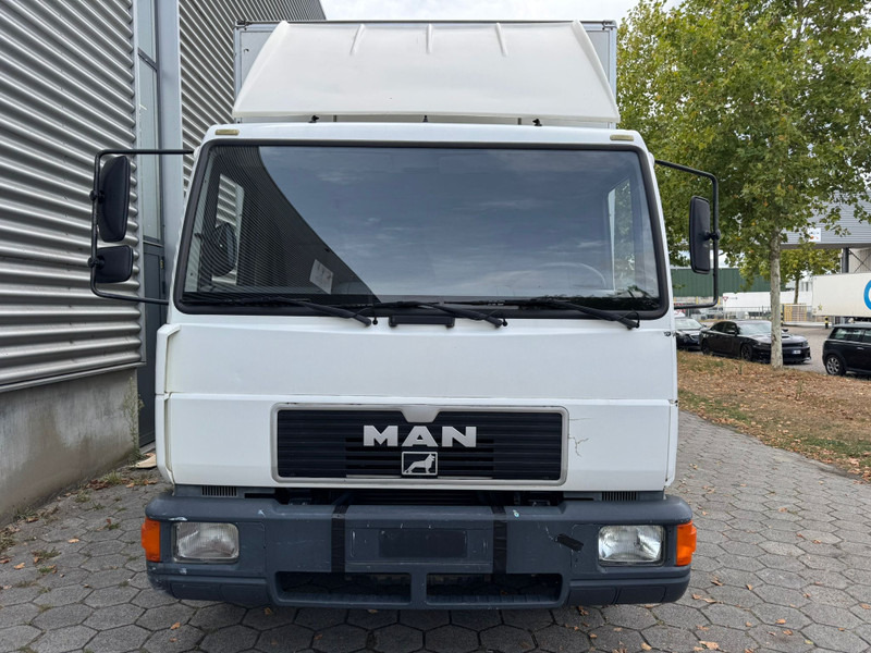 MAN 8.163 / Tail Lift / Manual / 3 Seats / Belgium Truck - Kamion sa zatvorenim sandukom: slika 5 MAN 8.163 / Tail Lift / Manual / 3 Seats / Belgium Truck - Kamion sa zatvorenim sandukom: slika 5