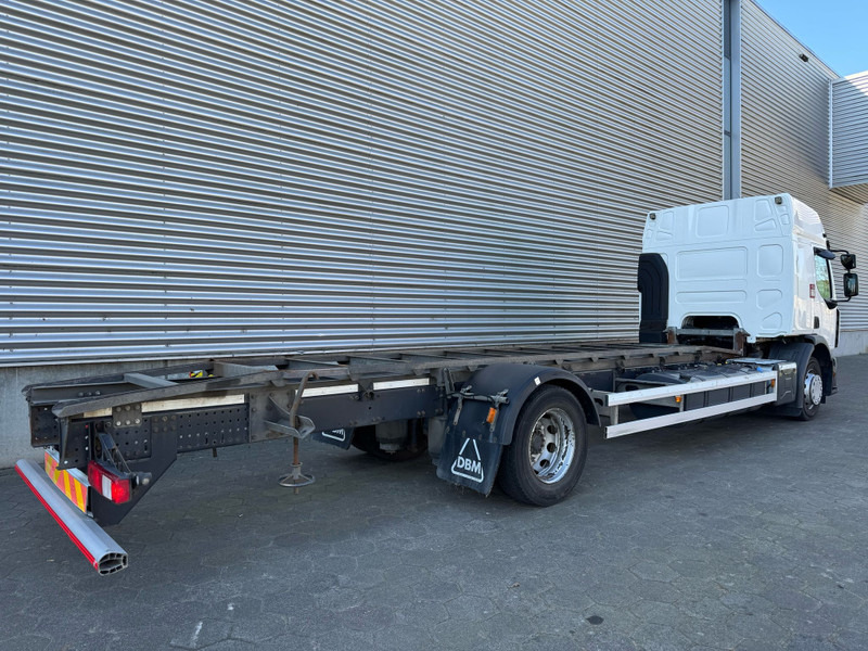 Renault D16 / BDF / Wide / 4 In Stock / TUV: 6-2025 / Belgium Truck - Kamion za prevoz kontejnera/ Kamion sa promenjivim sandukom: slika 4 Renault D16 / BDF / Wide / 4 In Stock / TUV: 6-2025 / Belgium Truck - Kamion za prevoz kontejnera/ Kamion sa promenjivim sandukom: slika 4