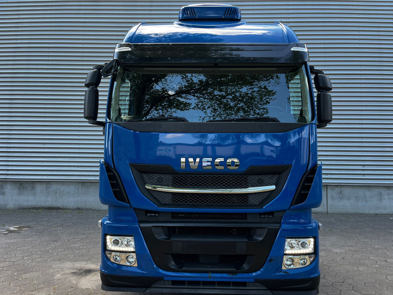 Iveco Stralis AS 570 / Retarder / Roof Klima / 2 Tanks / 2 In Stock - Tegljač: slika 4 Iveco Stralis AS 570 / Retarder / Roof Klima / 2 Tanks / 2 In Stock - Tegljač: slika 4