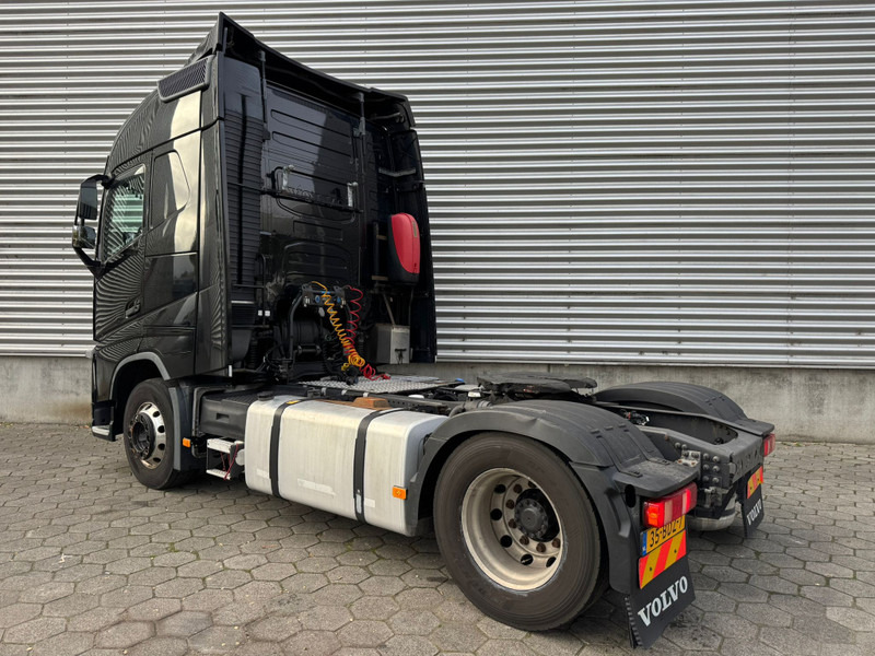 Volvo FH 420 / I-Shift / ADR / 2 Tanks / Euro 6 / NL Truck - Tegljač: slika 3 Volvo FH 420 / I-Shift / ADR / 2 Tanks / Euro 6 / NL Truck - Tegljač: slika 3