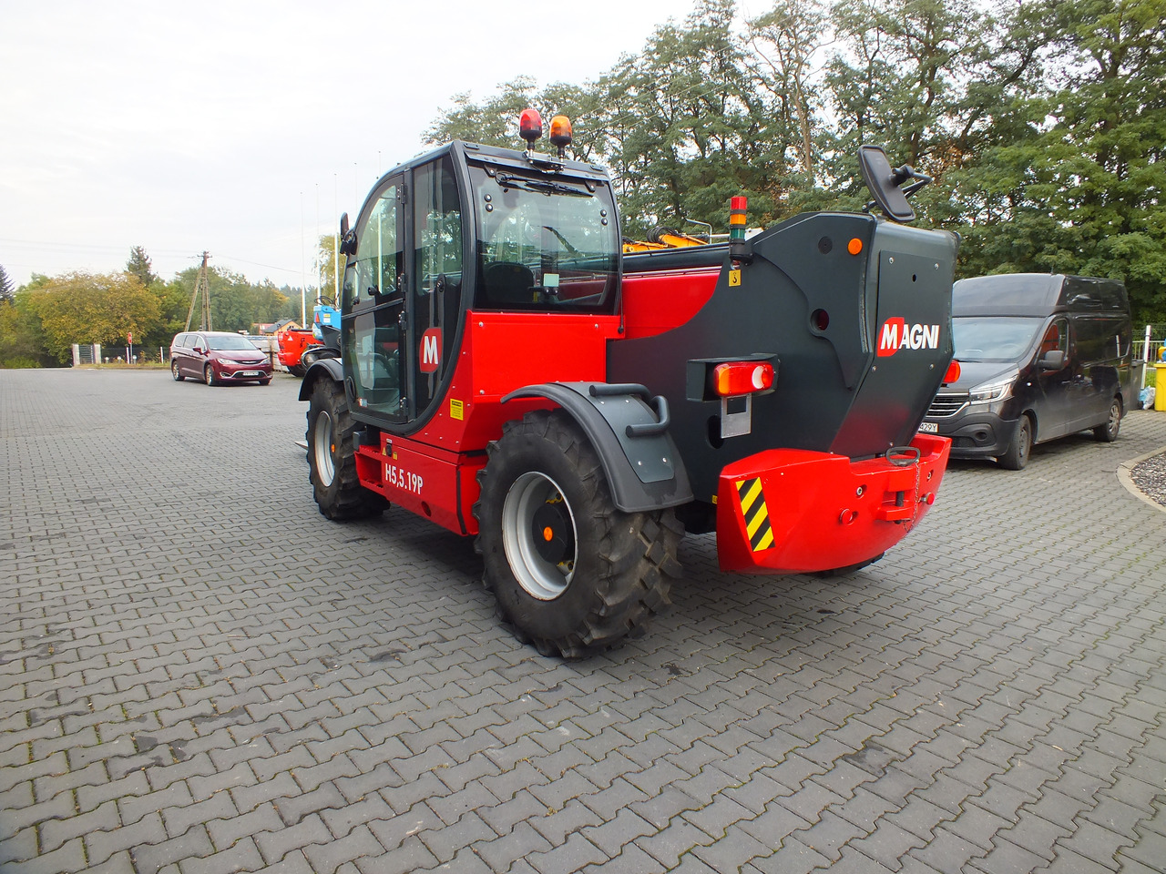 MAGNI TH5,5.19P - Teleskopski utovarivač na točkovima za Građevinska mašina: slika 3 MAGNI TH5,5.19P - Teleskopski utovarivač na točkovima za Građevinska mašina: slika 3
