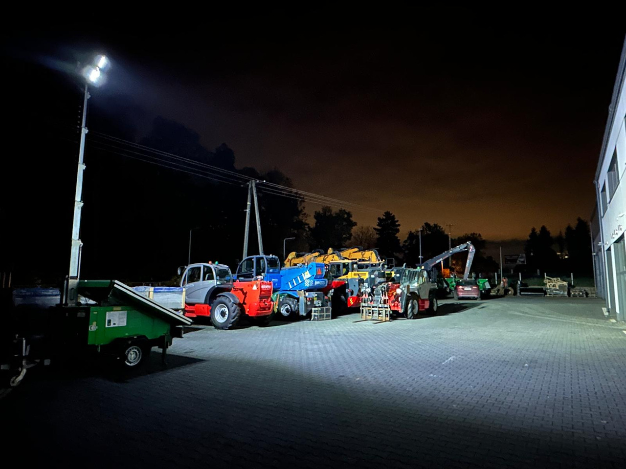 Novu Toranj za osvetljenje za Bager TRIME X-SOLAR: slika 16