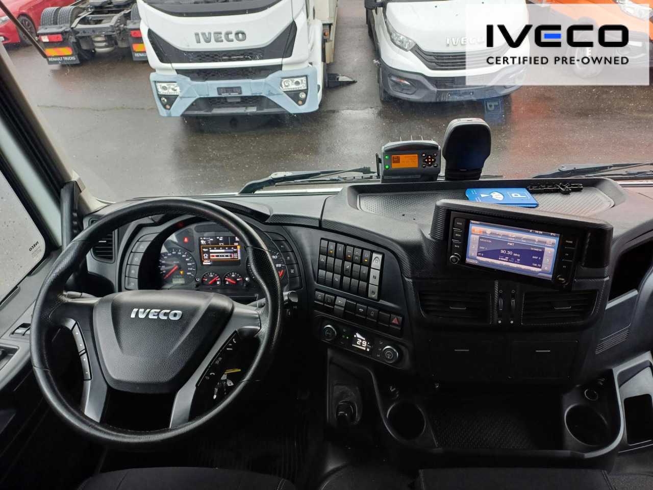 IVECO Stralis AT440S40T/P Euro6 Intarder Klima ZV - Tegljač: slika 2 IVECO Stralis AT440S40T/P Euro6 Intarder Klima ZV - Tegljač: slika 2